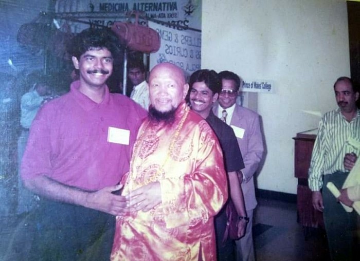 Prof.C.UNNIKRISHNAN with His holiness Rimpoche LAMA GANCHEN, Chairman UNITED NATIONS NGO LAMA GANCHEN WORLD PEACE FOUNDATION